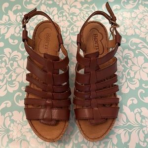 BORN Wedge sandals 8